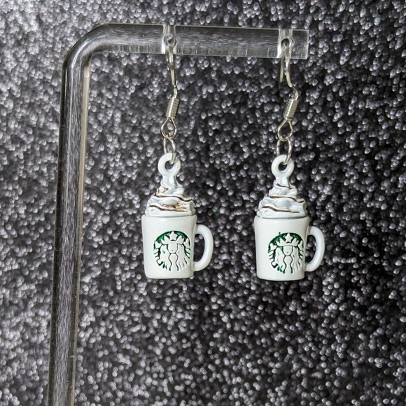 Coffee with whipped cream white drop earrings - Picture 3 of 7